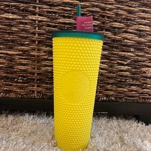 New venti Hawaii exclusive pineapple tumbler